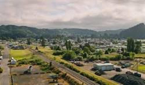Reedsport from above